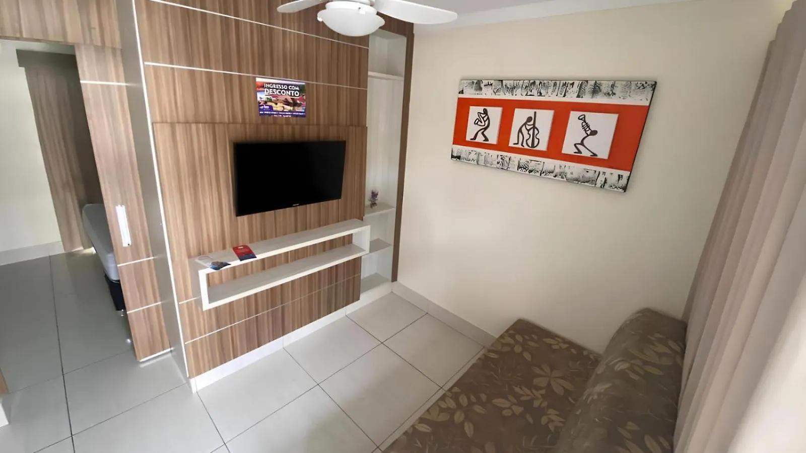 Lacqua Diroma Caldas Novas Aparthotel